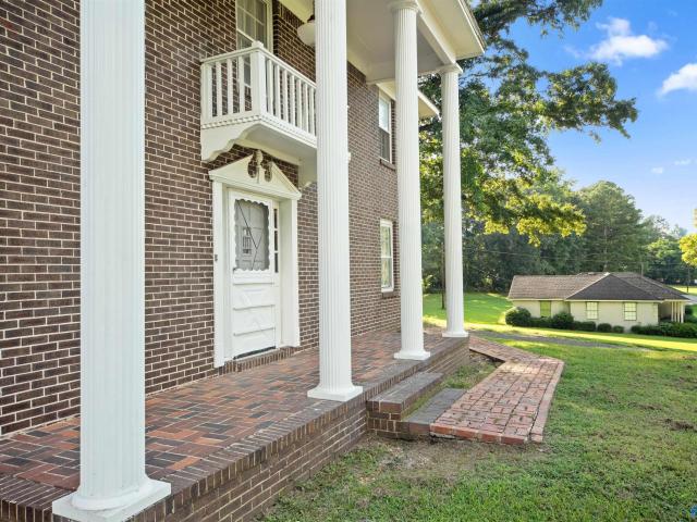 House for sale in Etowah, Alabama