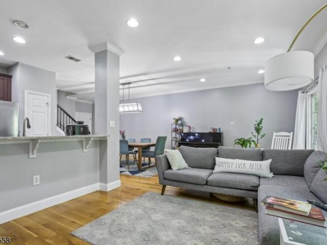 Condo for sale in Scotch Plains, New Jersey
