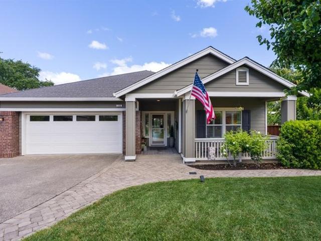 House for sale in Cloverdale, California