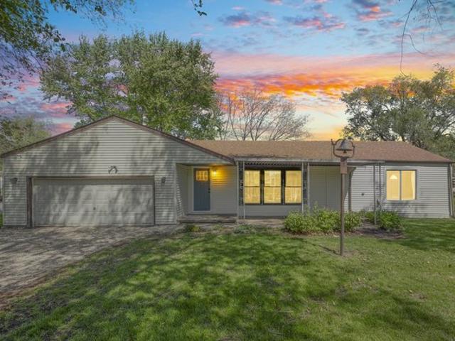 House for sale in Oreana, Illinois