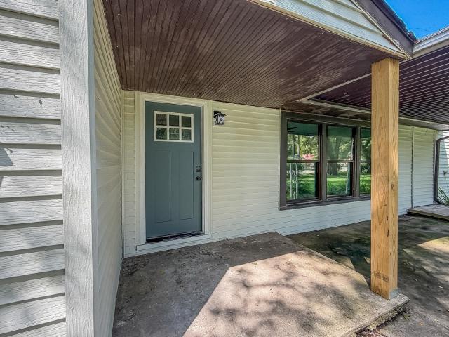 House for sale in Oreana, Illinois