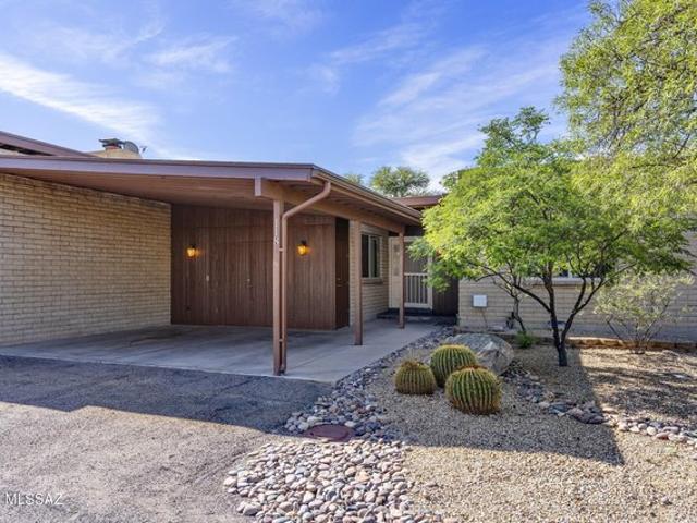 Townhouse for sale in Oro Valley, Arizona
