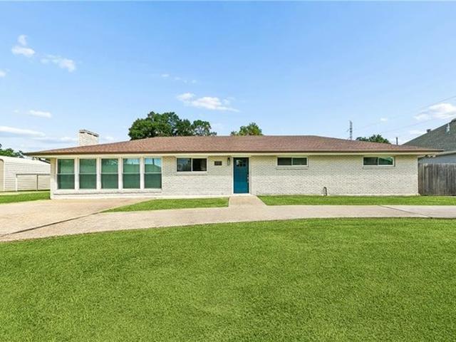 House for sale in Belle Chasse, Louisiana
