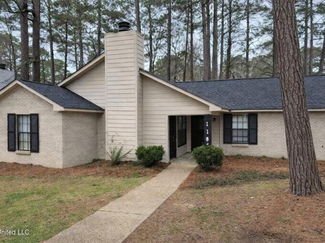 Townhouse for sale in Brandon, Mississippi