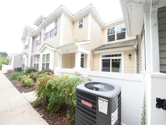 Condo for sale in Hampton