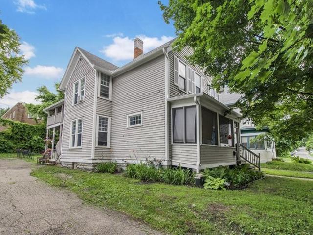 House for sale in West Side, Ramsey