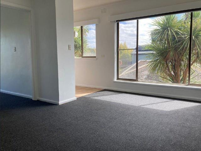 Apartment for rent in Essendon, Melbourne