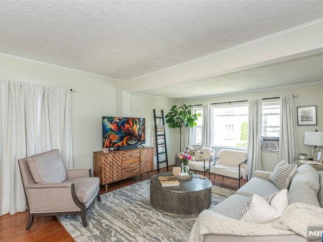 House for sale in Hasbrouck Heights, New Jersey