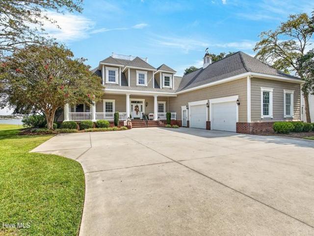 House for sale in Swansboro, Onslow County