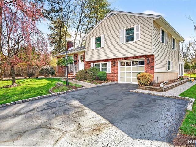 House for sale in Harrington Park, New Jersey