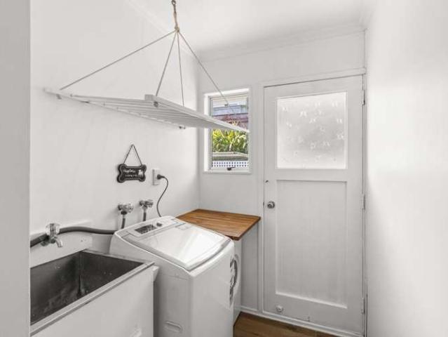 Apartment for sale in Hillsborough, Taranaki