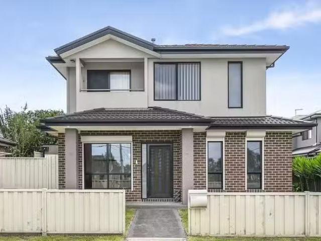 House for rent in Hadfield, Victoria