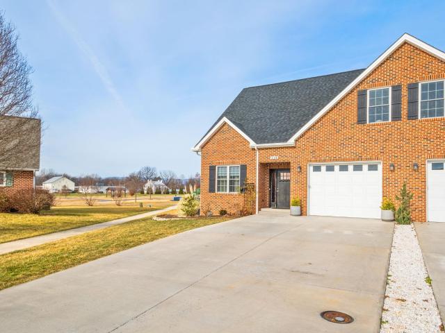 Townhouse for sale in Virginia