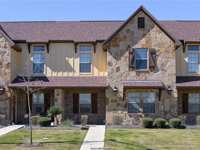 Townhouse for rent in College Station, Texas