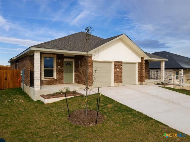 House for sale in Briggs, Texas