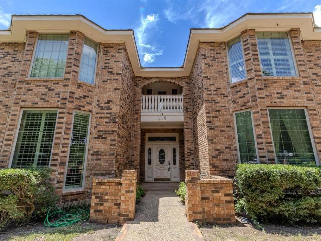 Townhouse for sale in Taylor, Texas