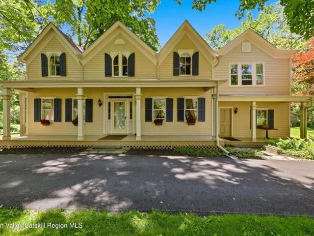 House for sale in Cottekill, New York