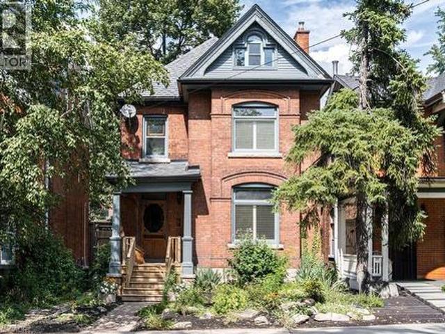 House for sale in Ancaster, Ontario