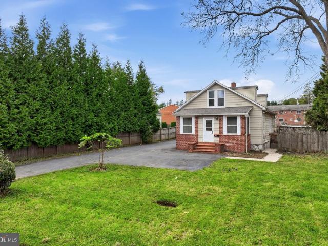 House for sale in Roland Place, Bel Air