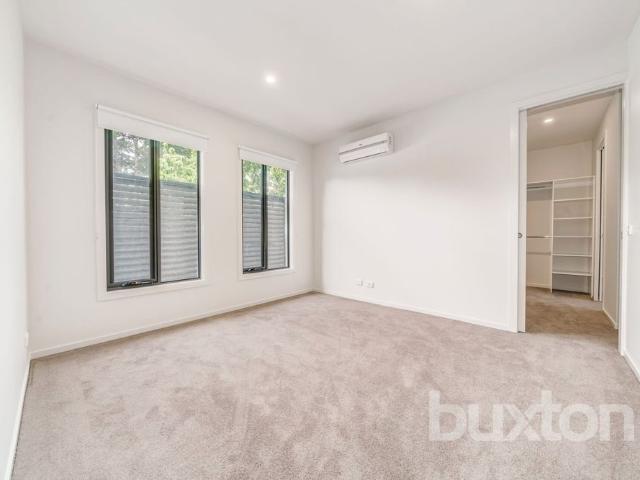 Townhouse for rent in Camerons Creek, Victoria
