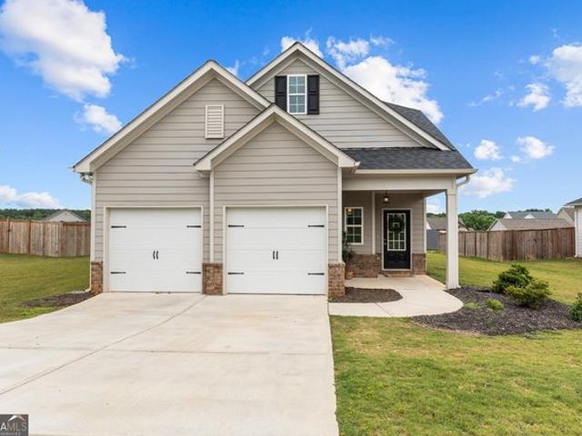 House for sale in Banks, Georgia