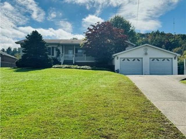 House for sale in Cross Lanes, Kanawha County