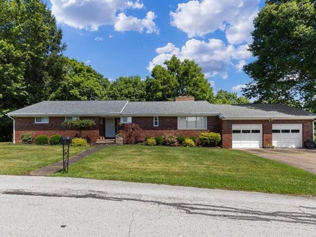 House for sale in Wheeling, West Virginia