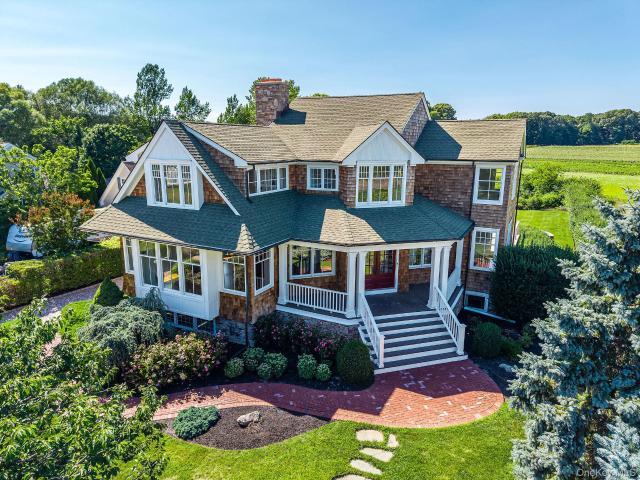 House for sale in Aquebogue, New York
