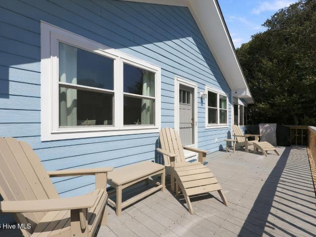 House for sale in Emerald Isle, Carteret County