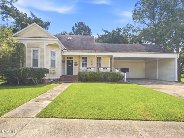 House for sale in Coopersville, New Iberia