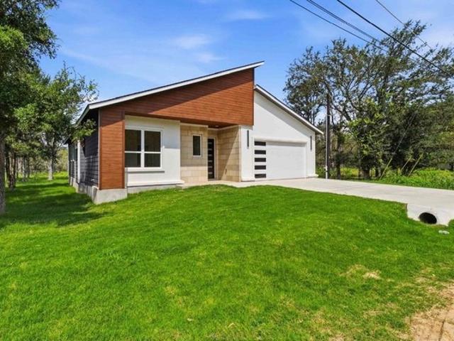 House for sale in Bastrop, Texas