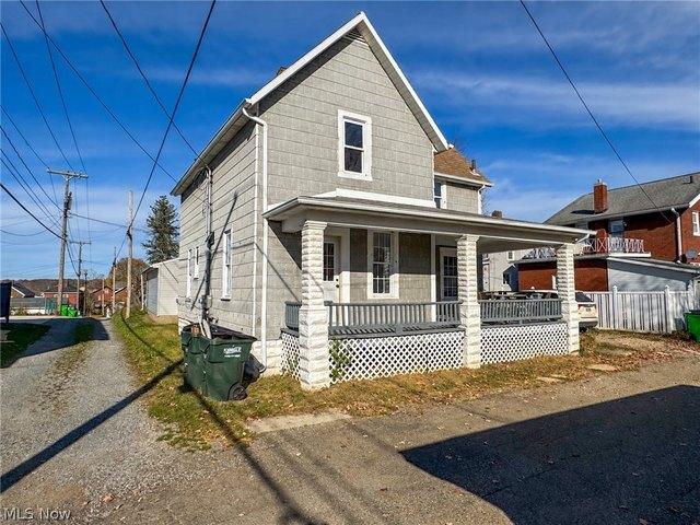 House for sale in Dover, Tuscarawas County