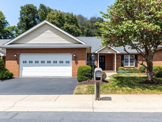 Townhouse for sale in Virginia