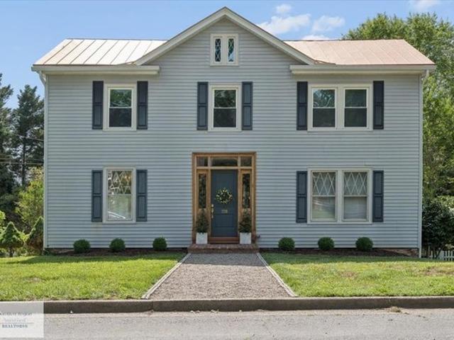 House for sale in Virginia