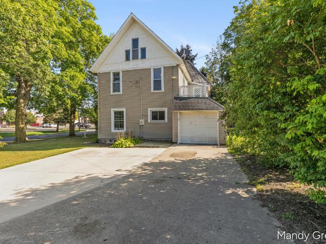 House for sale in Carson City, Michigan