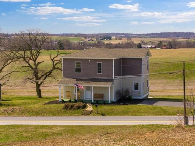 House for sale in New Windsor, Maryland