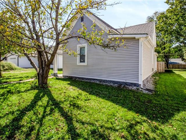 House for sale in Sedalia, Pettis County