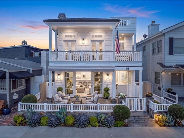 House for sale in Balboa Island, Corona Del Mar
