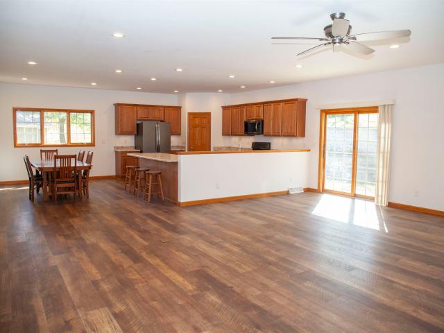House for sale in Barneveld, Iowa County