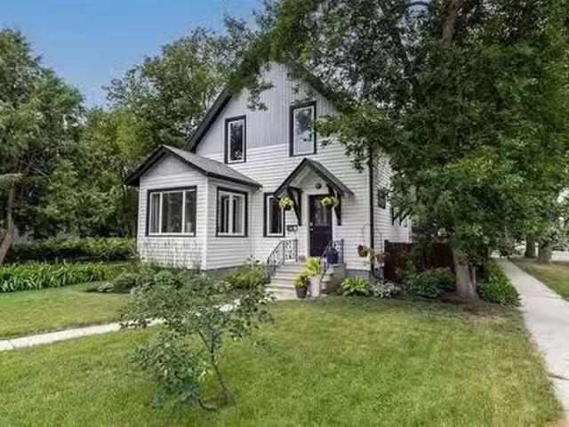 House for sale in Luxton, Winnipeg