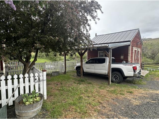 House for sale in Oregonia