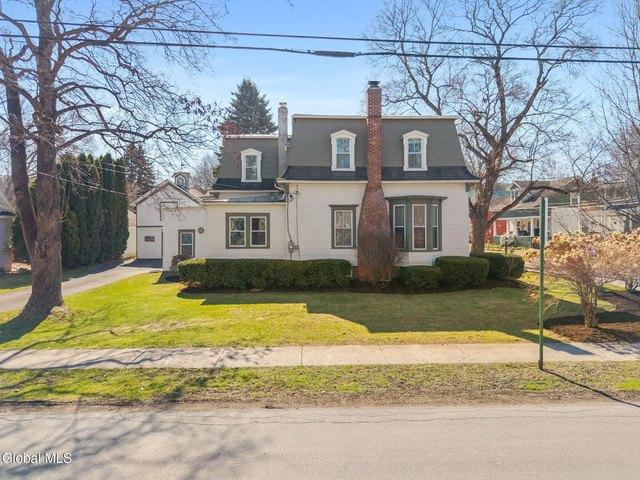 House for sale in Central Bridge, New York