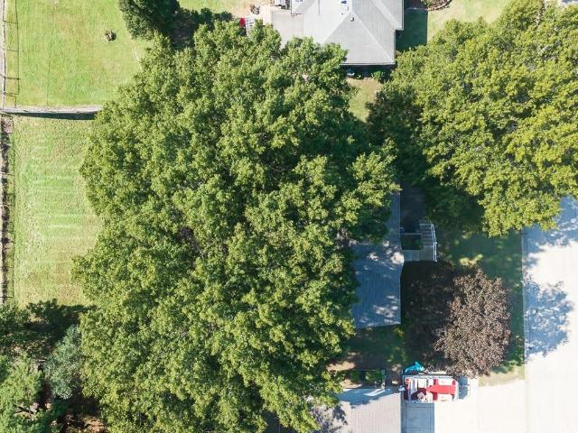 House for sale in Lansing, Leavenworth County