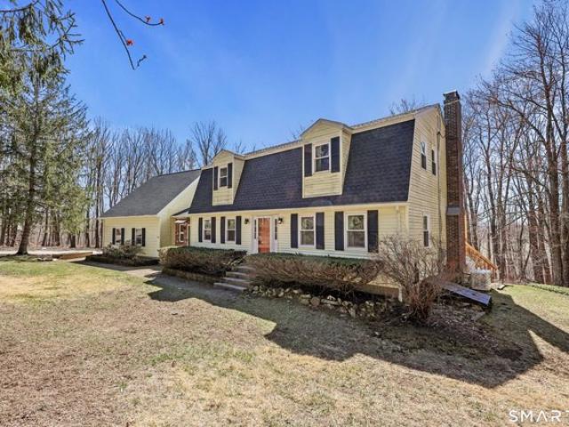 House for sale in Winchester Center, Connecticut