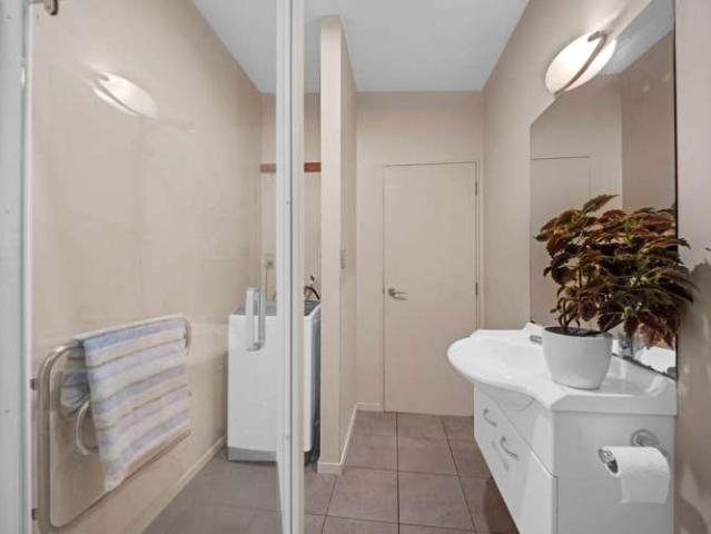 Apartment for sale in Mount Wellington