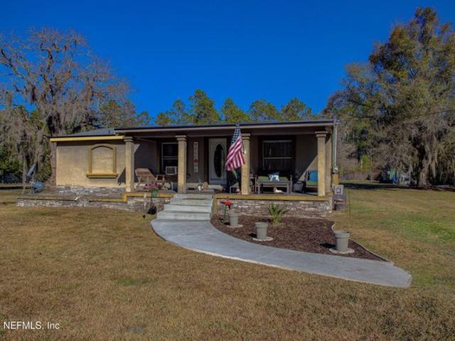 House for sale in Palatka, Florida