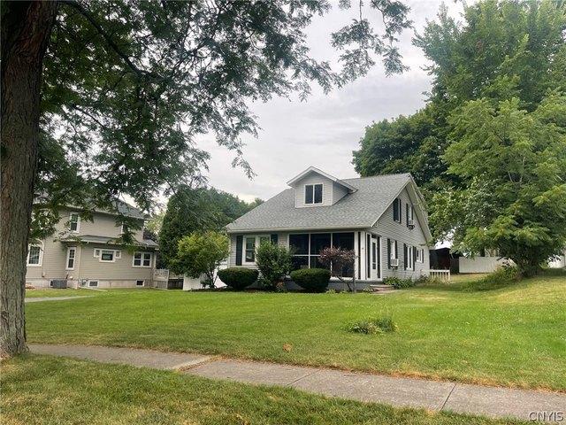 House for sale in Oneida, New York