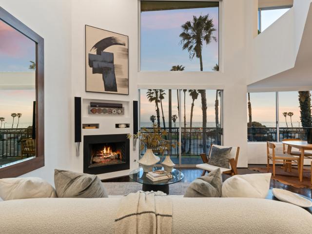 Condo for sale in Santa Monica