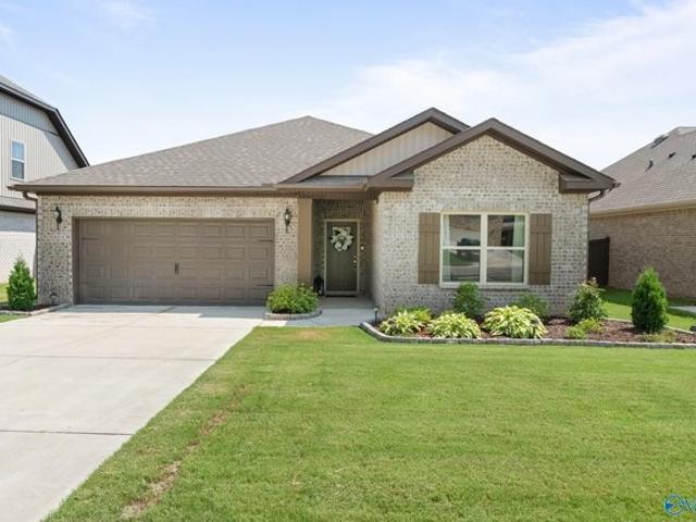 House for sale in Owens Cross Roads, Alabama