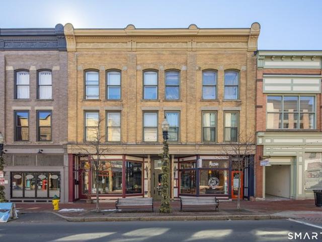 Condo for sale in Norwalk, Connecticut